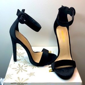 Black strappy heels